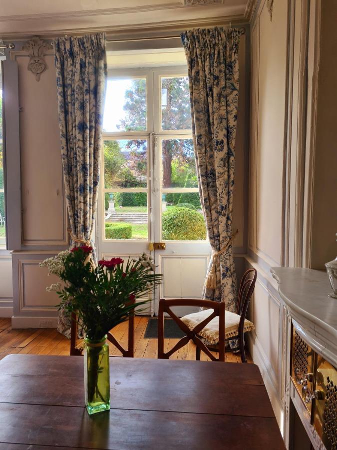 Maison Zola Bed & Breakfast Saint-Amand-Mont-Rond Екстериор снимка